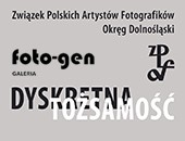 "Dyskretna tożsamość" - wystawa Dolnośląskiego ZPAF w Galerii FOTO-GEN